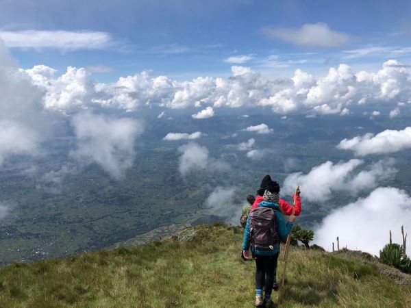 Hiking mountain Muhabura/Muhavura